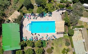 Tenuta Tara 3*